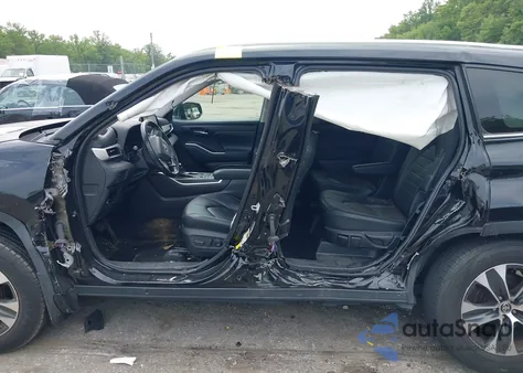 2021 Toyota Highlander Xle из США, поврежденный, VIN 5TDGZRBHXMS524495